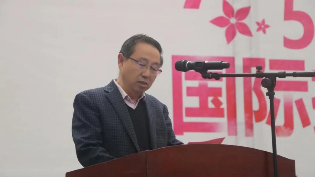 贵州工程职业学院举行5·12国际护士节活动暨授帽仪式(图3) 贵州工程职业学院举行5·12国际护士节活动暨授帽仪式(图3)
