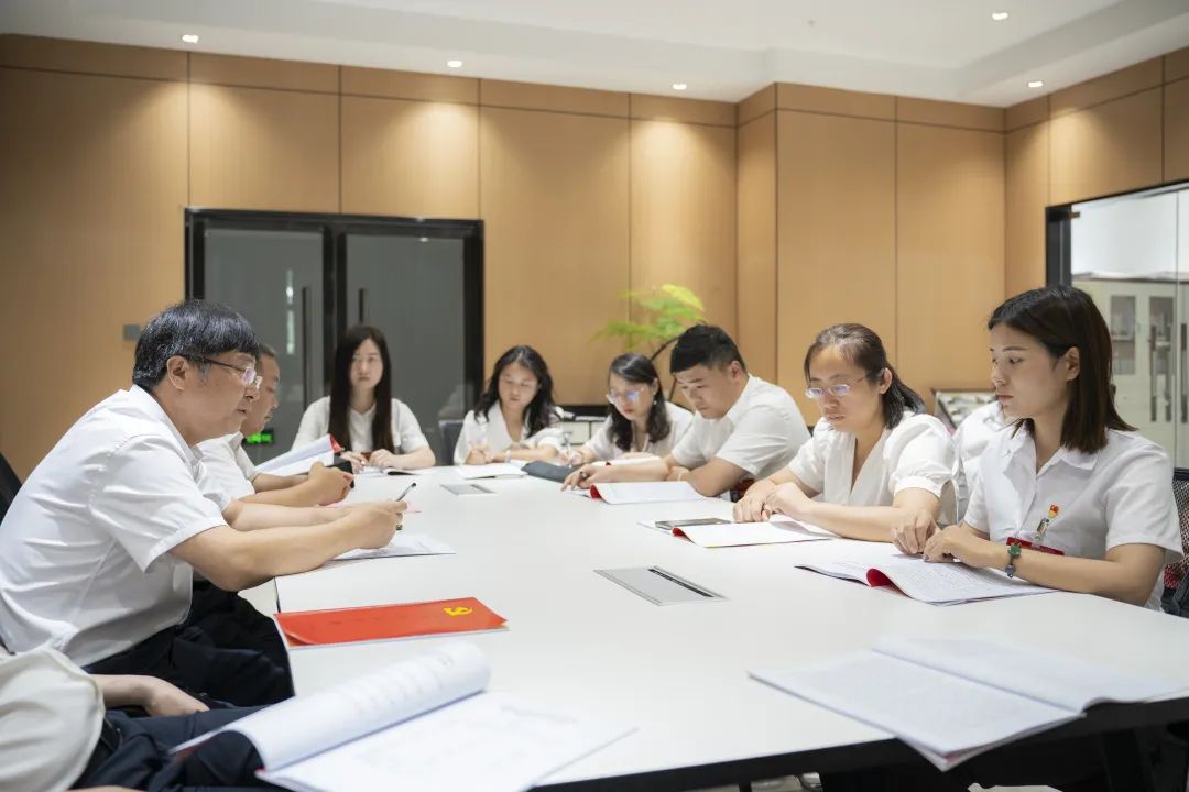 中国共产党贵州工程职业学院召开第二次党员大会(图5)