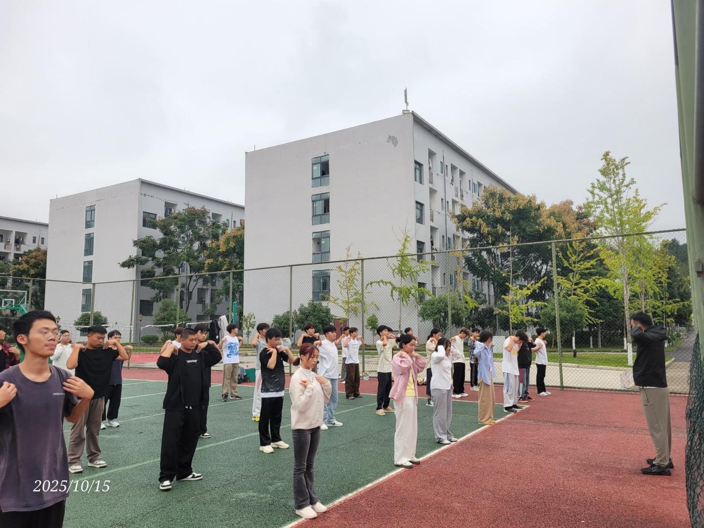 公开示范课活动简报(图2) 公开示范课活动简报(图2)