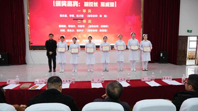 以技为翼护健康 青春逐光启新程——贵州工程职业学院第二届“健康护航杯”技能大赛圆满落幕(图16) 以技为翼护健康 青春逐光启新程——贵州工程职业学院第二届“健康护航杯”技能大赛圆满落幕(图16)