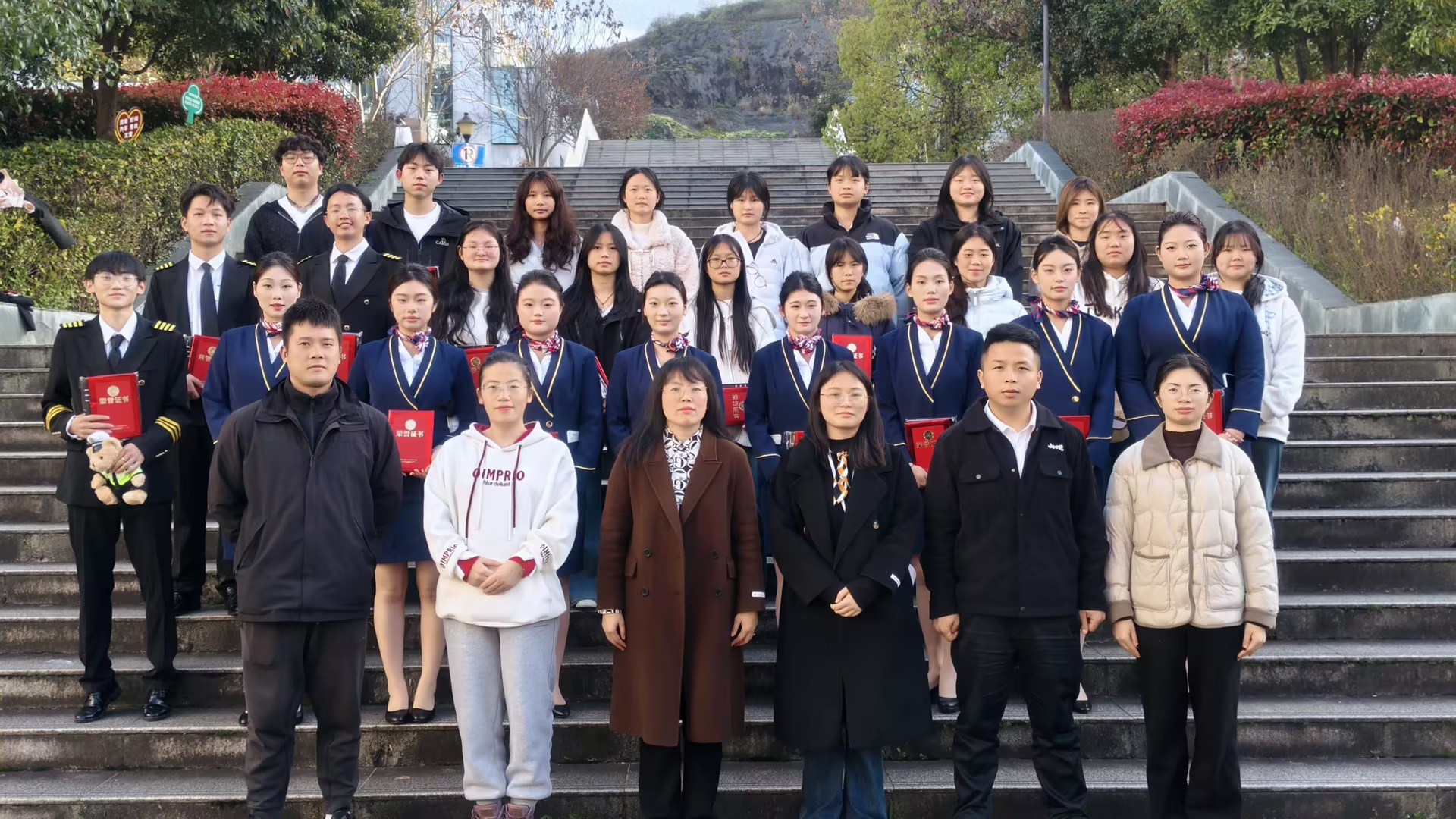 以赛砺技展风采 表彰先进促成长(图4)